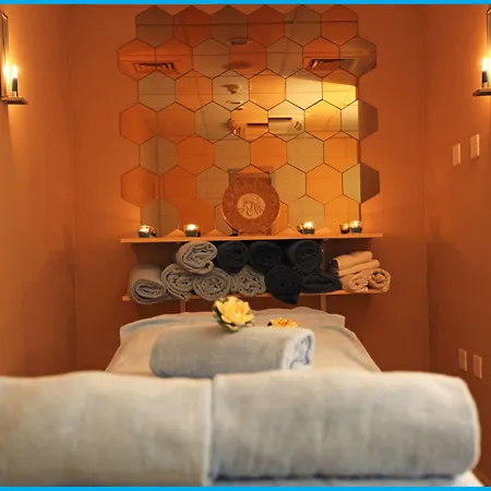 بوزيدونيا بيتش 4*