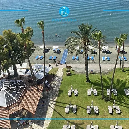 Hotel Poseidonia 4*