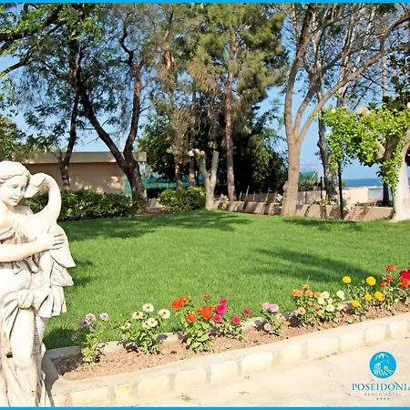 Poseidonia 4* Limisso