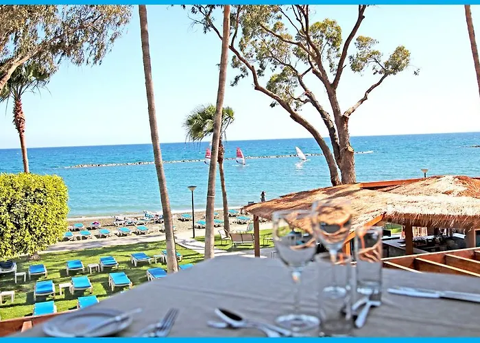 Poseidonia 4* Λεμεσός