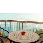Hotel Poseidonia 4*