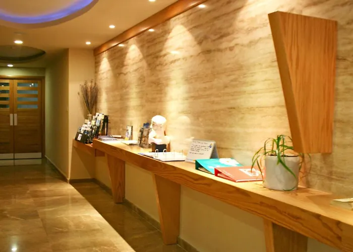 Hotel Poseidonia Lemesos